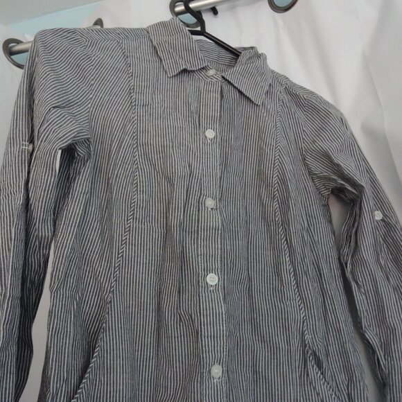 womens striped button up shirt with pockets size M - Picture 1 of 7